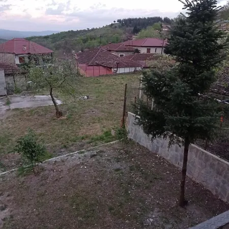 Pilaiea Traditional House Near Trikala-Meteora-Pertouli شقة Pialeia